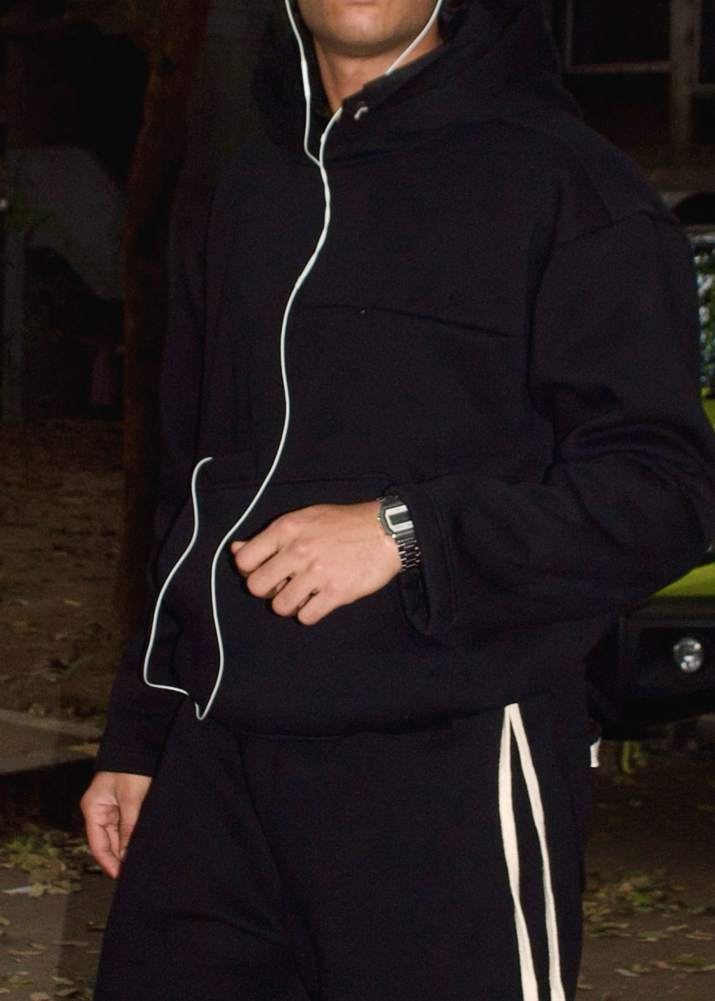 HEAVYWEIGHT HOODIE 420 GSM - BLACK