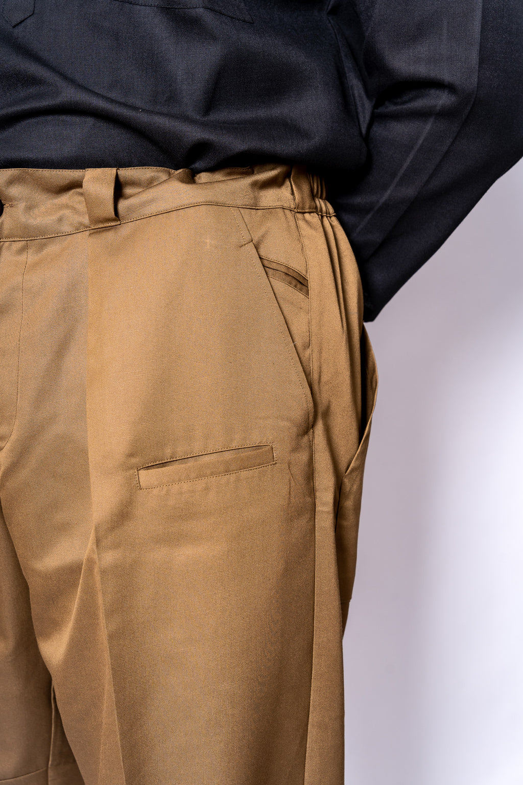 UNCLE PANTS - DARK KHAKI